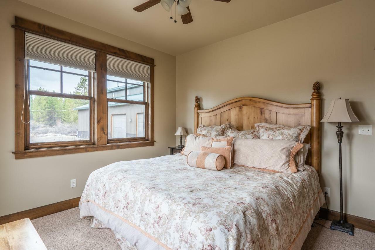 Rainbow Point Sabo Cabin West Yellowstone Ngoại thất bức ảnh